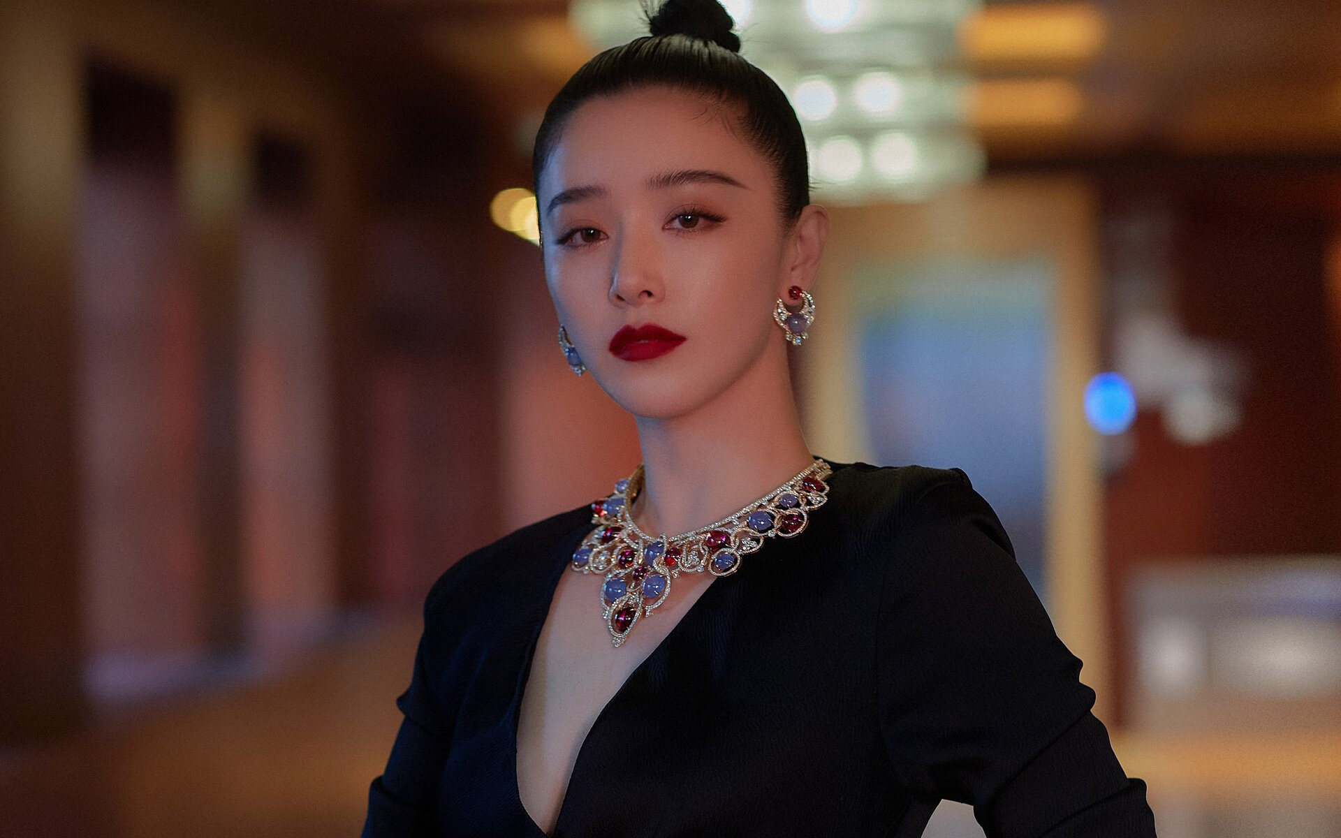 当平行宇宙交汇，爵士在NBA总决赛横扫广厦队，篮球史上最奇幻的对决