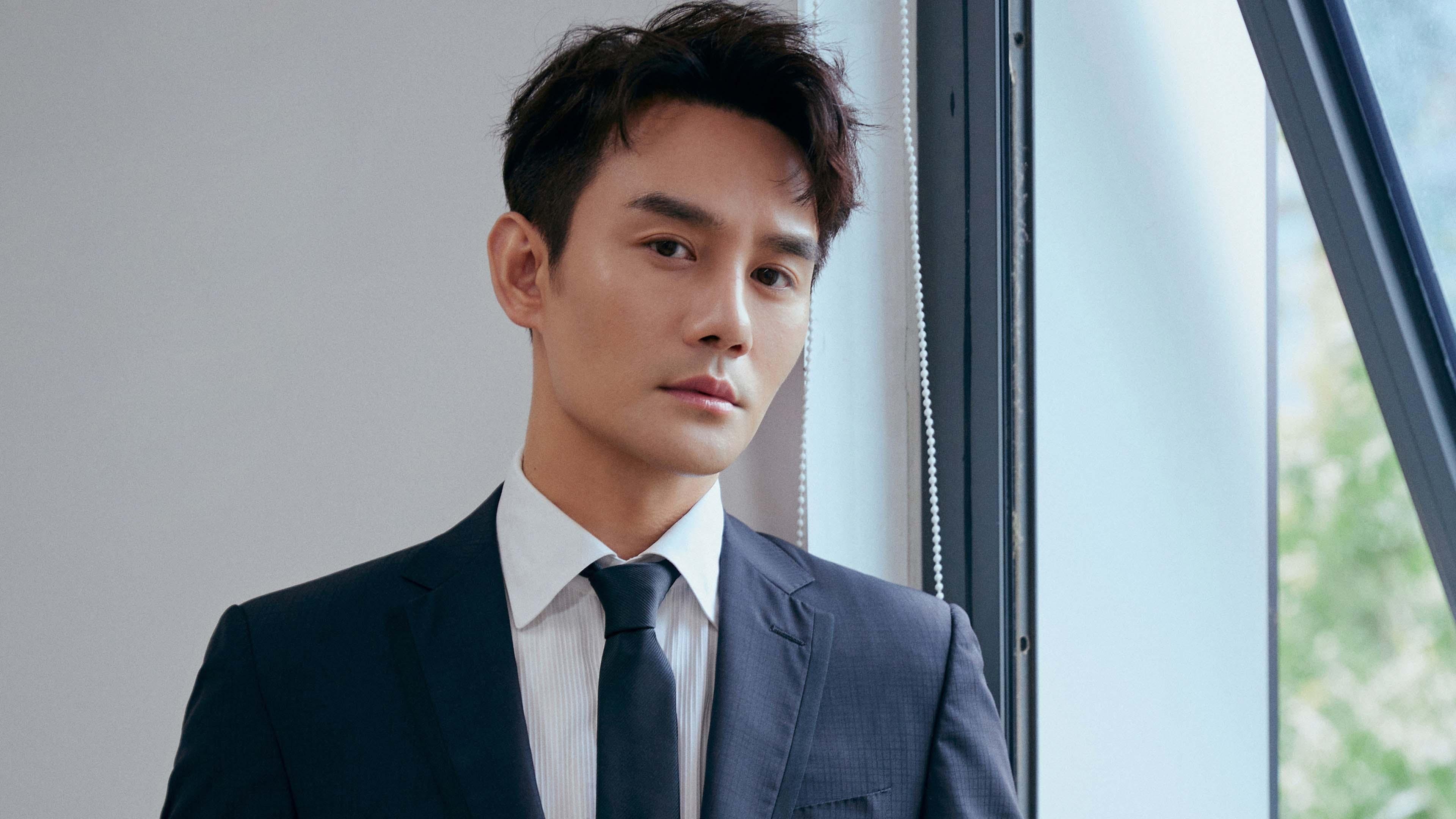 天穹之下，年度焦点之战，字母哥以重剑无锋之姿封神