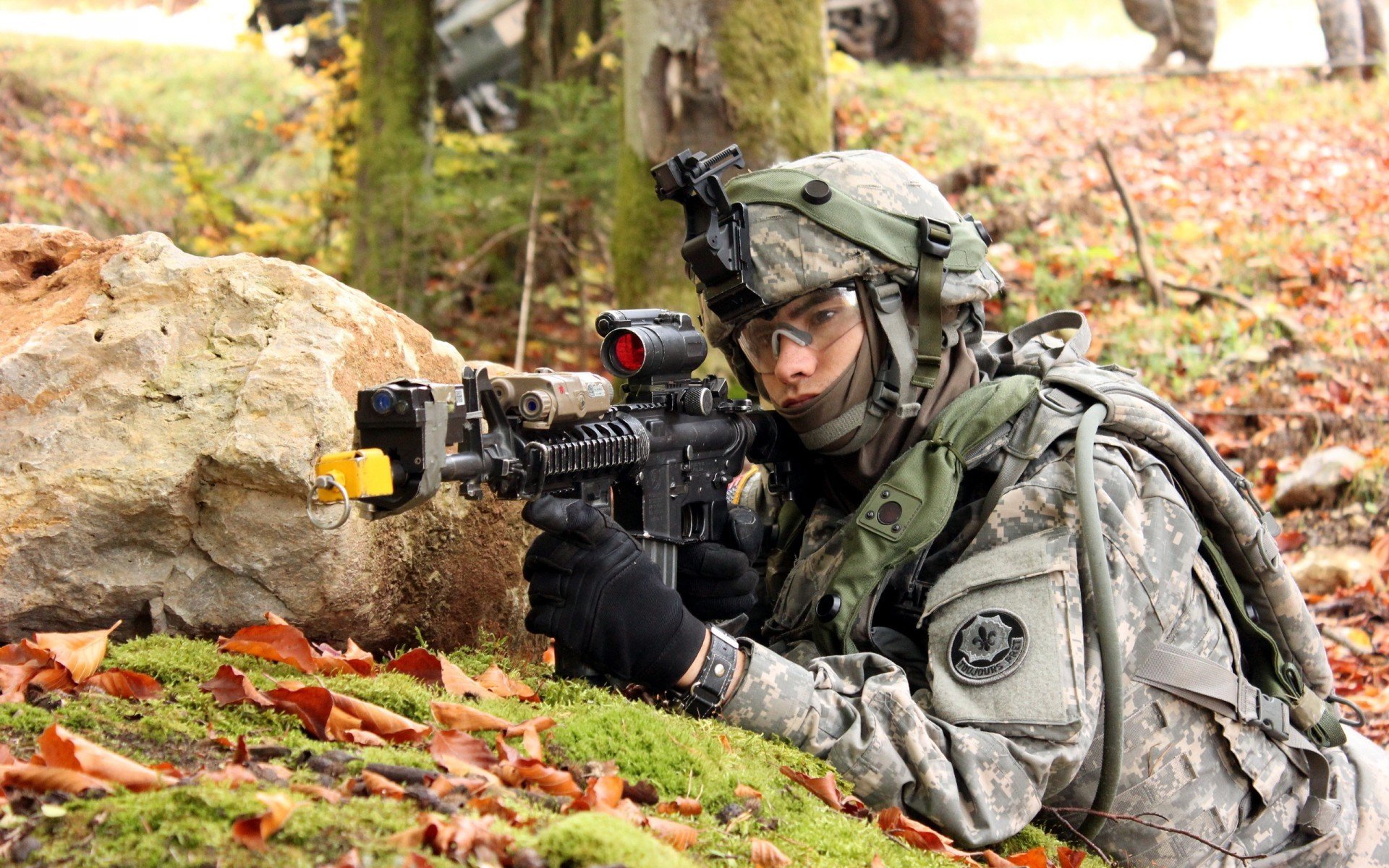 冰与火之歌，劳塔罗持续灼烧射手榜，贝蒂斯鏖战险显坚韧